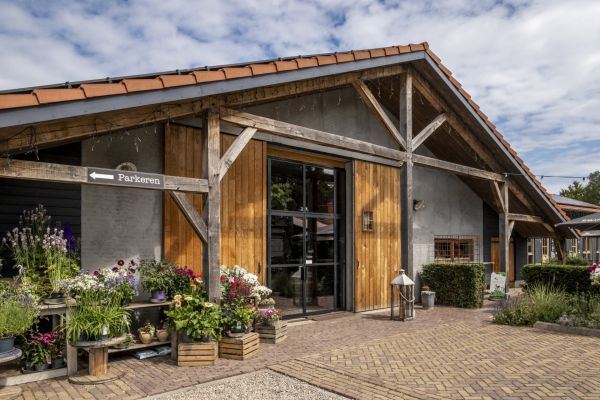 Atelier / kantoorruimte huren